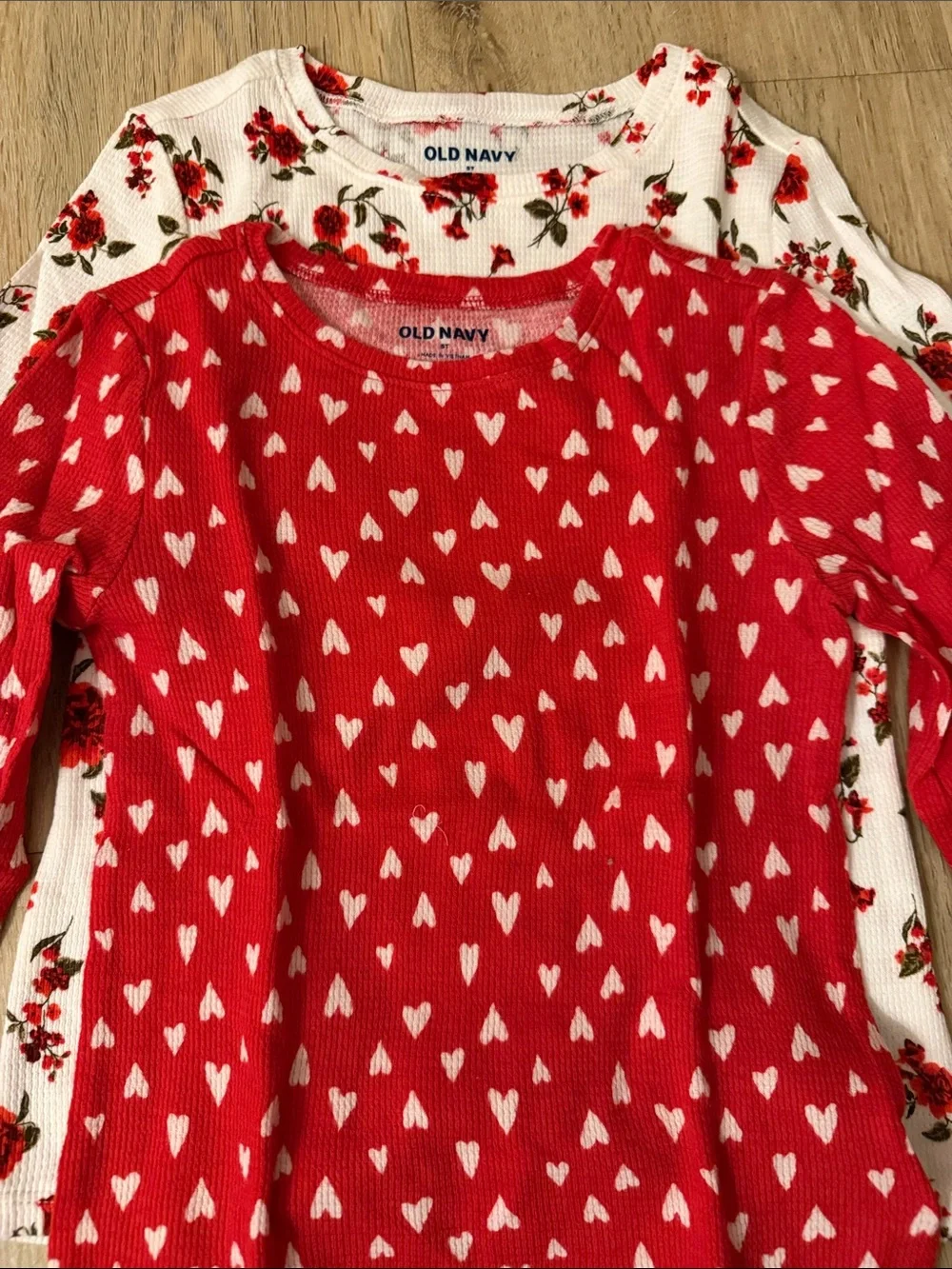 Old Navy Red & White Heart and Floral Long-Sleeve Tees (2-Pack)